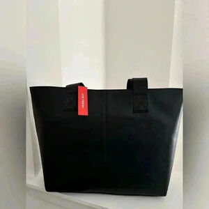 Joe Fresh Leather Tote *Free gift  when bundle 3